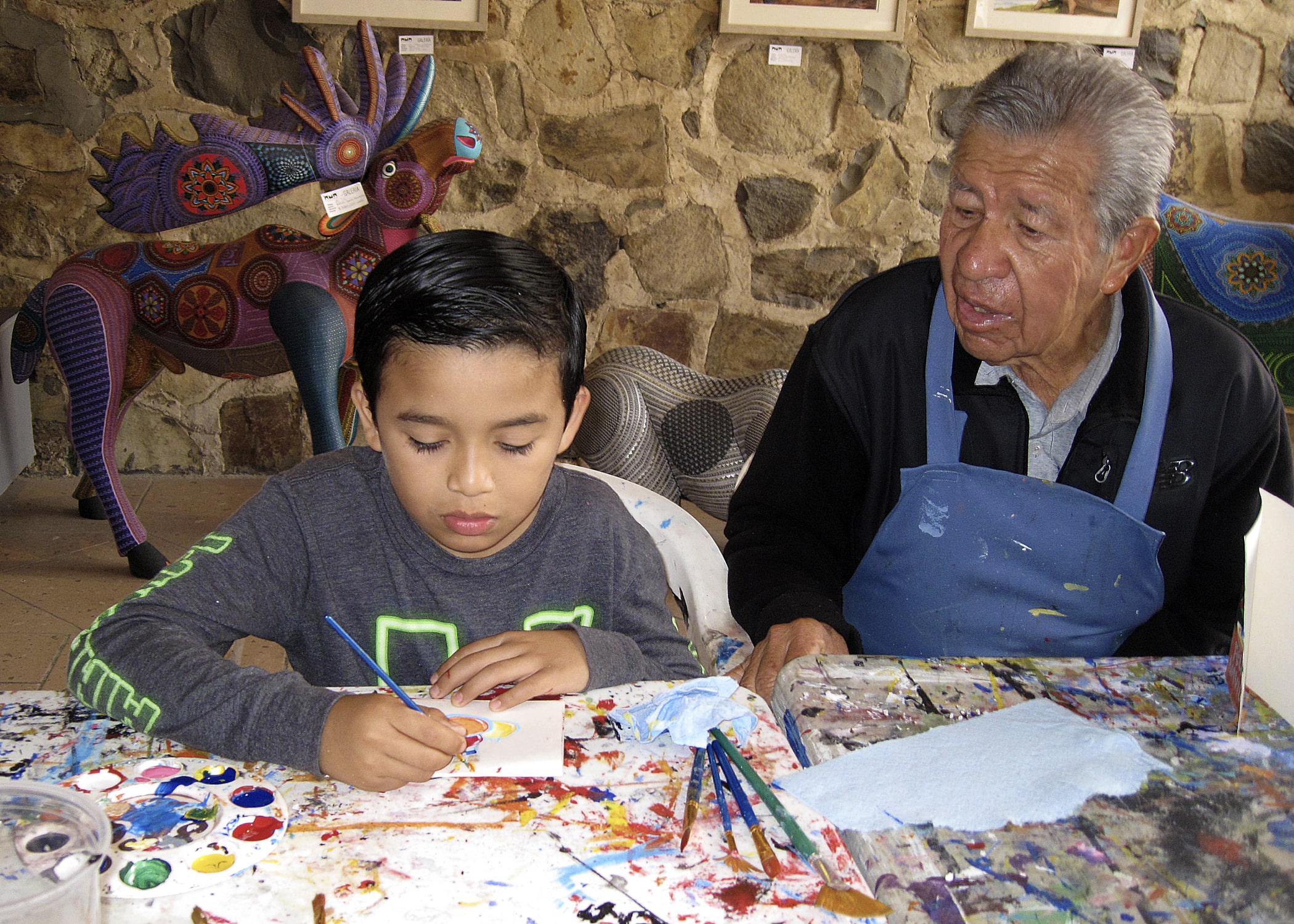 Javier Zaragoza teaching